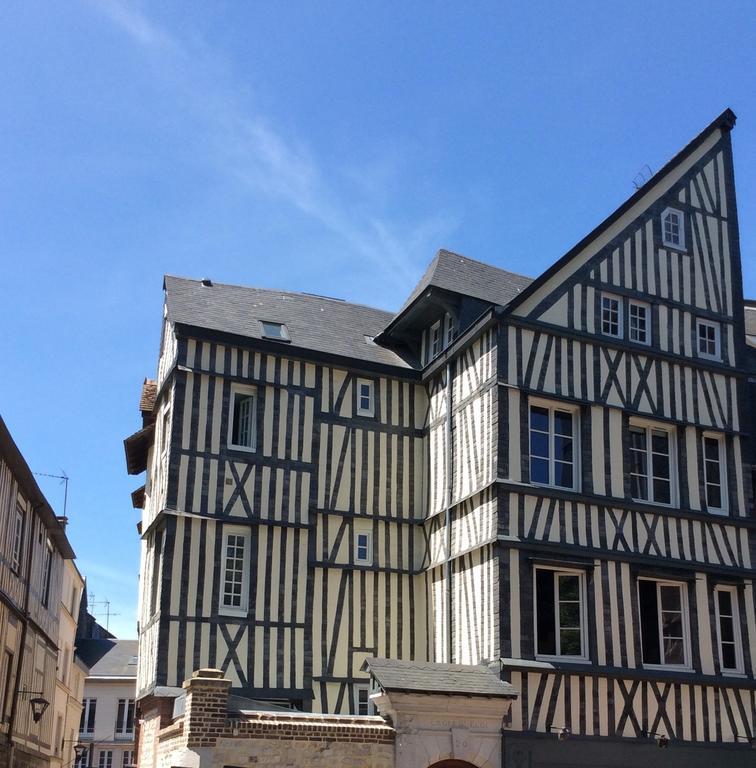 Logis Saint Eloi Apartment Rouen Exterior photo